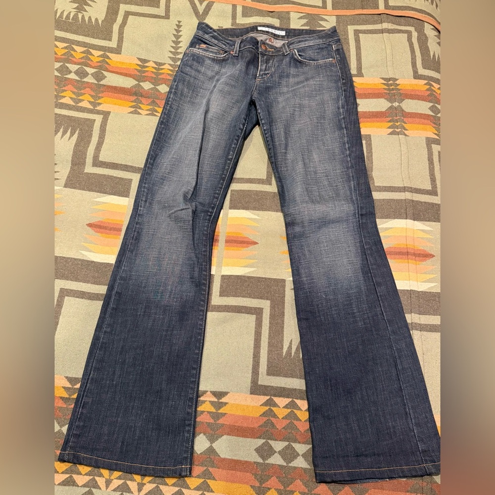 👖Joe’s Jeans size 28 EEUC flare dark wash low mid rise vintage jeans